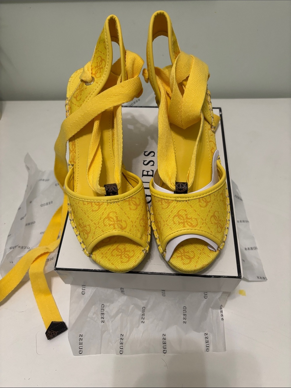 Guess Women’s Yellow Open-Toe Wrap Sandals never used, bright yellow.